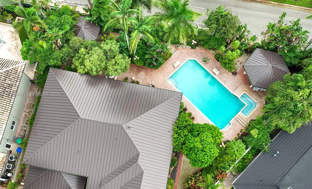 15935 NW 82nd Ct Miami Lakes, FL 33016