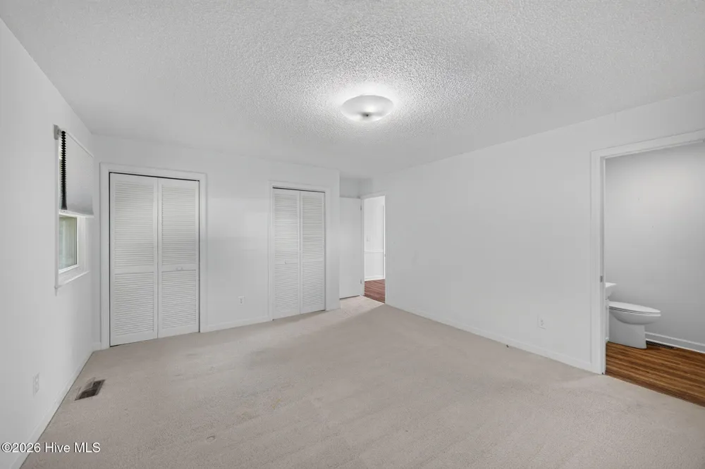 1600 Darian Drive Elizabeth City, NC 27909