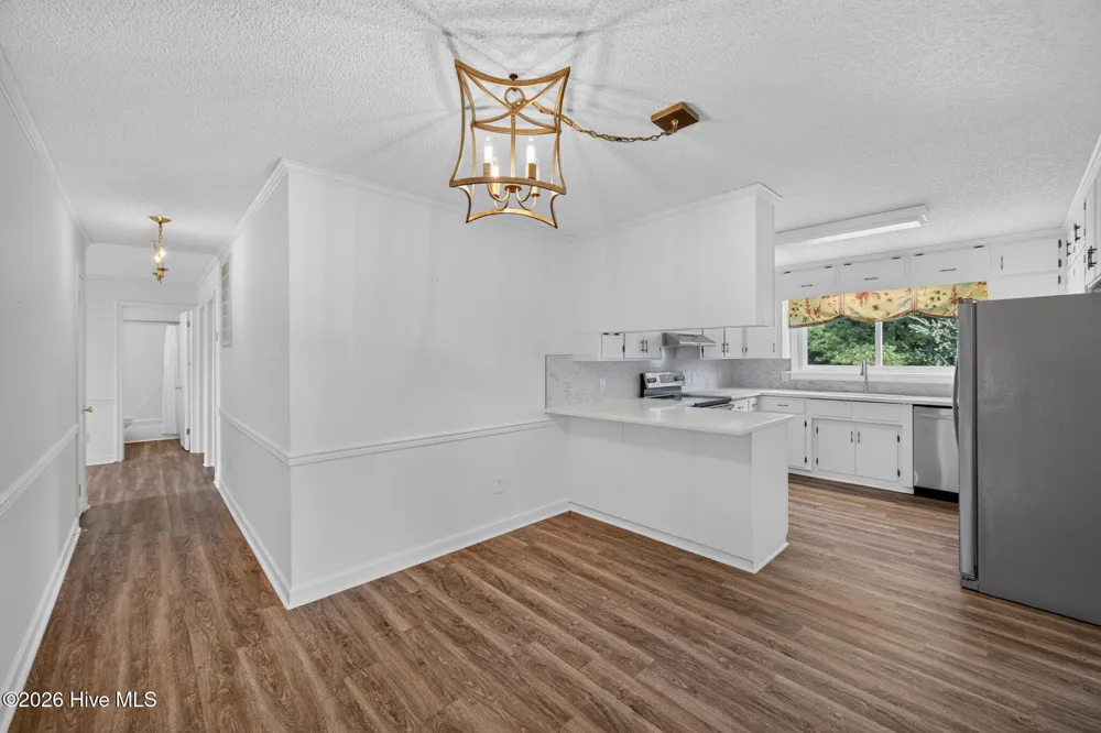 1600 Darian Drive Elizabeth City, NC 27909