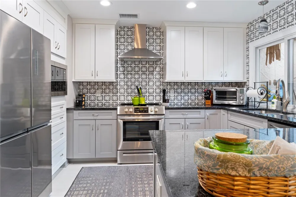 3714 CARROLLBROOK ROAD Tampa, FL 33618