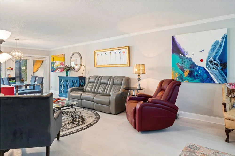 3714 CARROLLBROOK ROAD Tampa, FL 33618