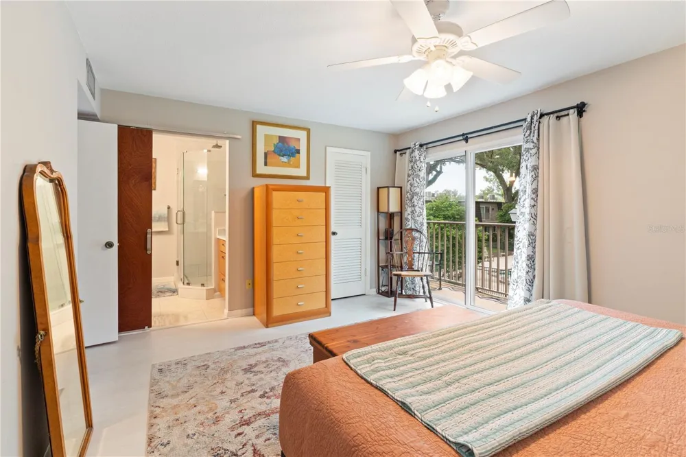 3714 CARROLLBROOK ROAD Tampa, FL 33618