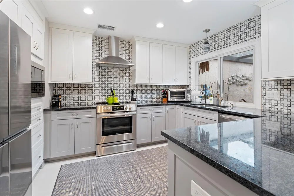 3714 CARROLLBROOK ROAD Tampa, FL 33618