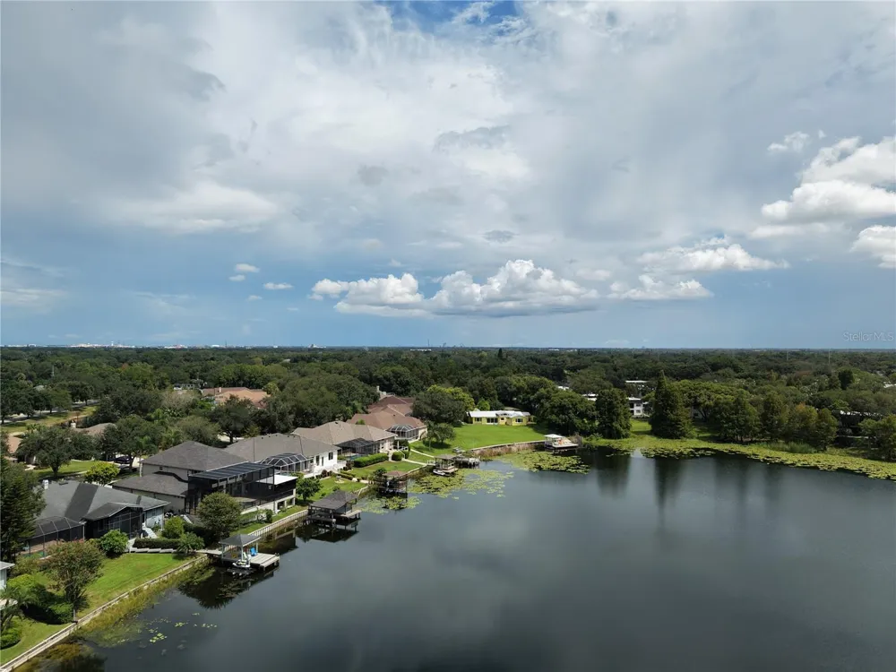 3714 CARROLLBROOK ROAD Tampa, FL 33618