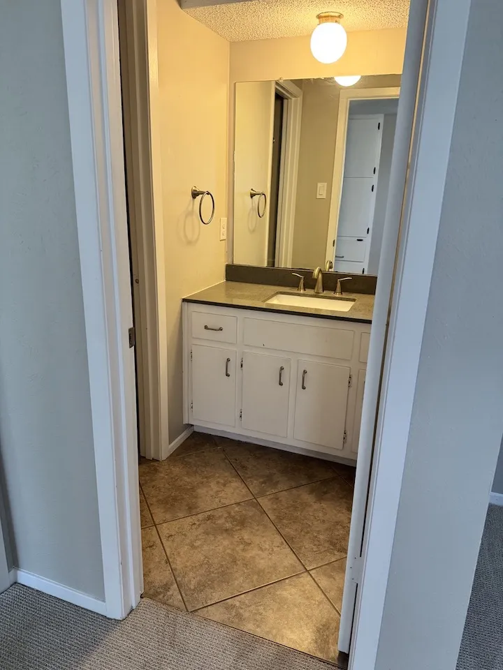 7505 Hill Meadow Circle Austin, TX 78736