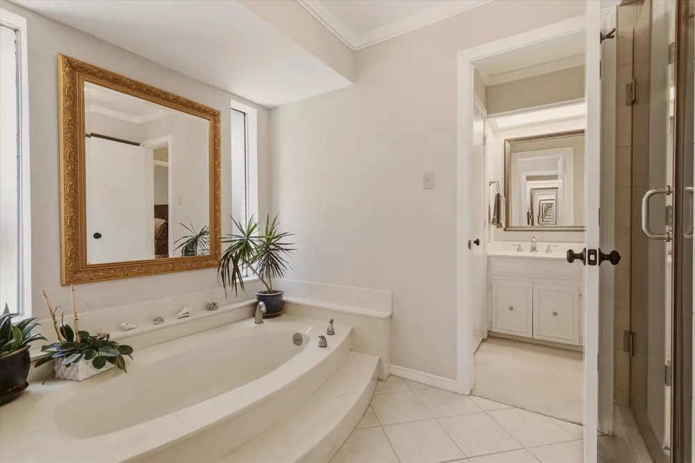 15922 Windy Meadow Drive Dallas, TX 75248