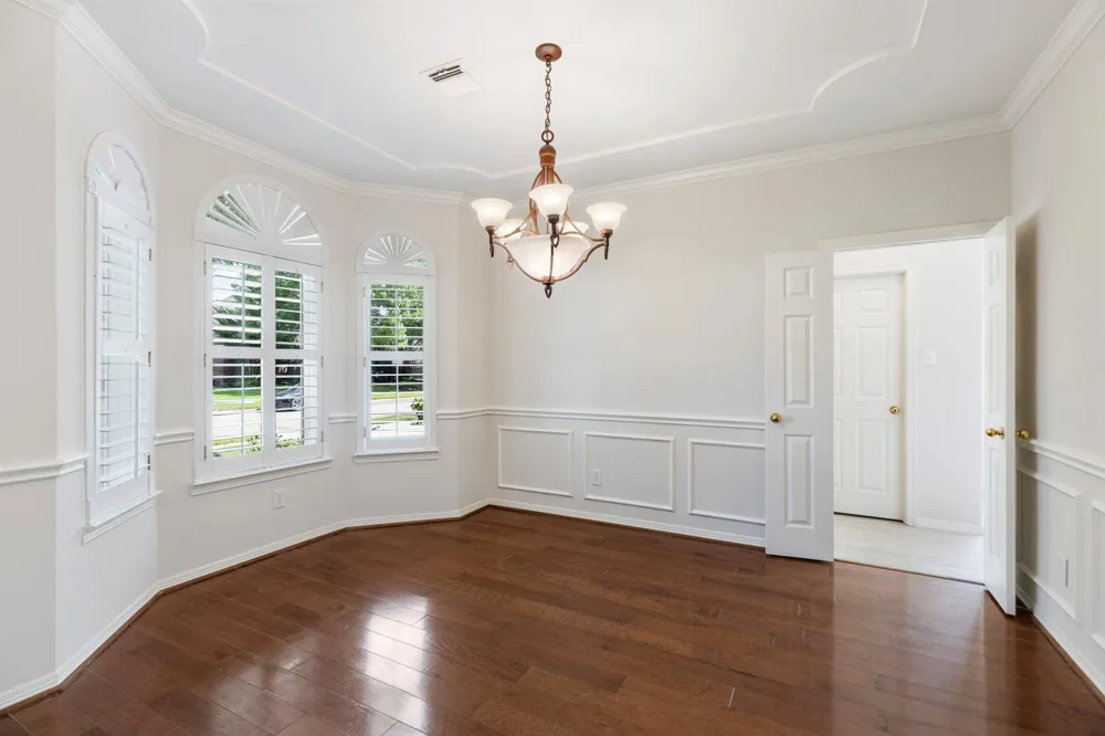 17806 W Copper Lakes Drive Houston, TX 77095