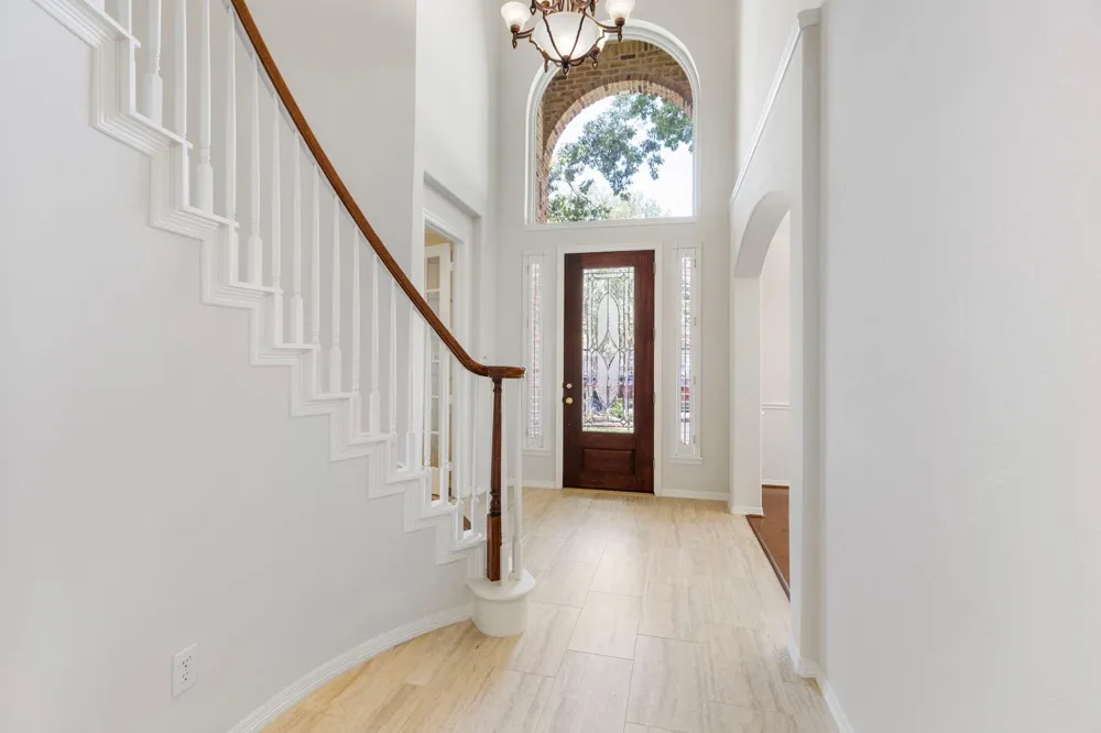 17806 W Copper Lakes Drive Houston, TX 77095