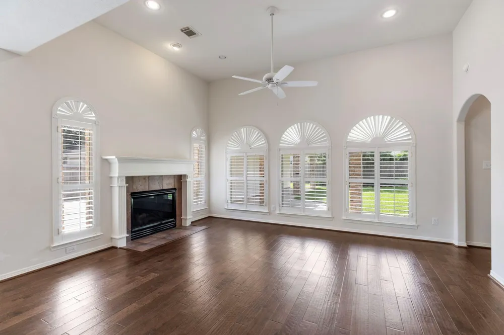 17806 W Copper Lakes Drive Houston, TX 77095