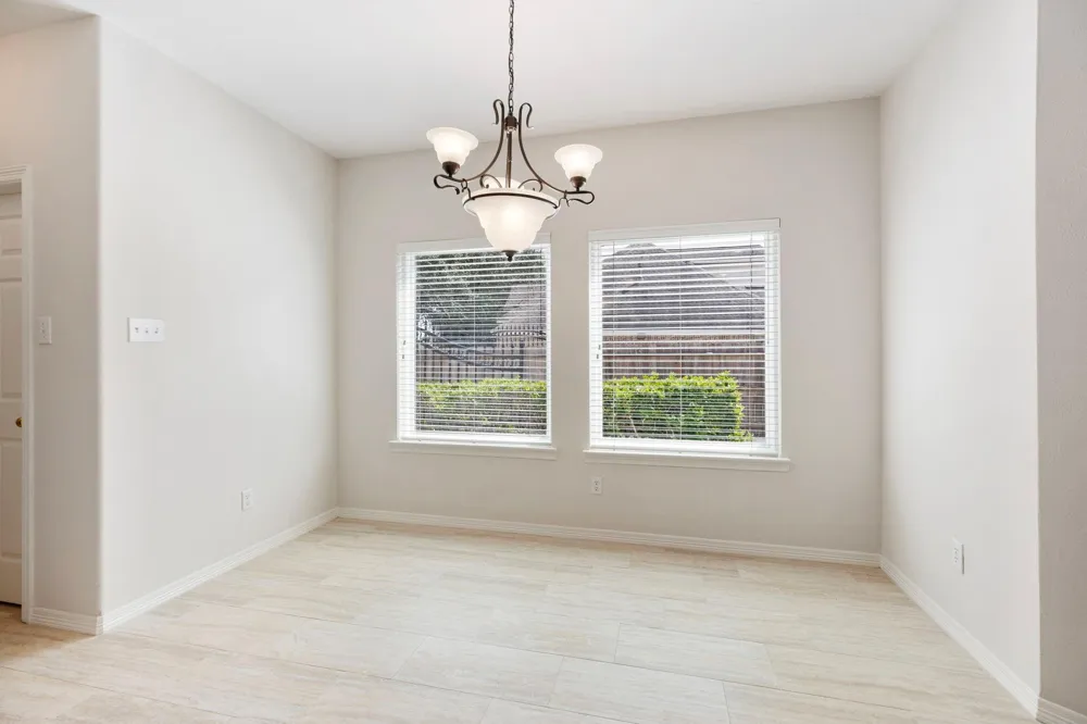 17806 W Copper Lakes Drive Houston, TX 77095