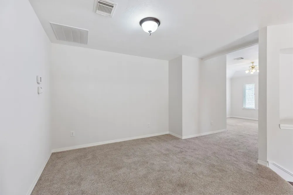 17806 W Copper Lakes Drive Houston, TX 77095