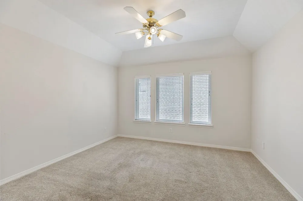 17806 W Copper Lakes Drive Houston, TX 77095