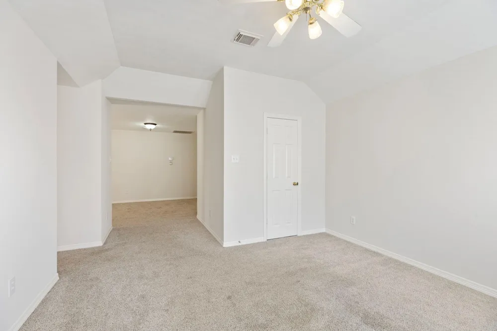 17806 W Copper Lakes Drive Houston, TX 77095