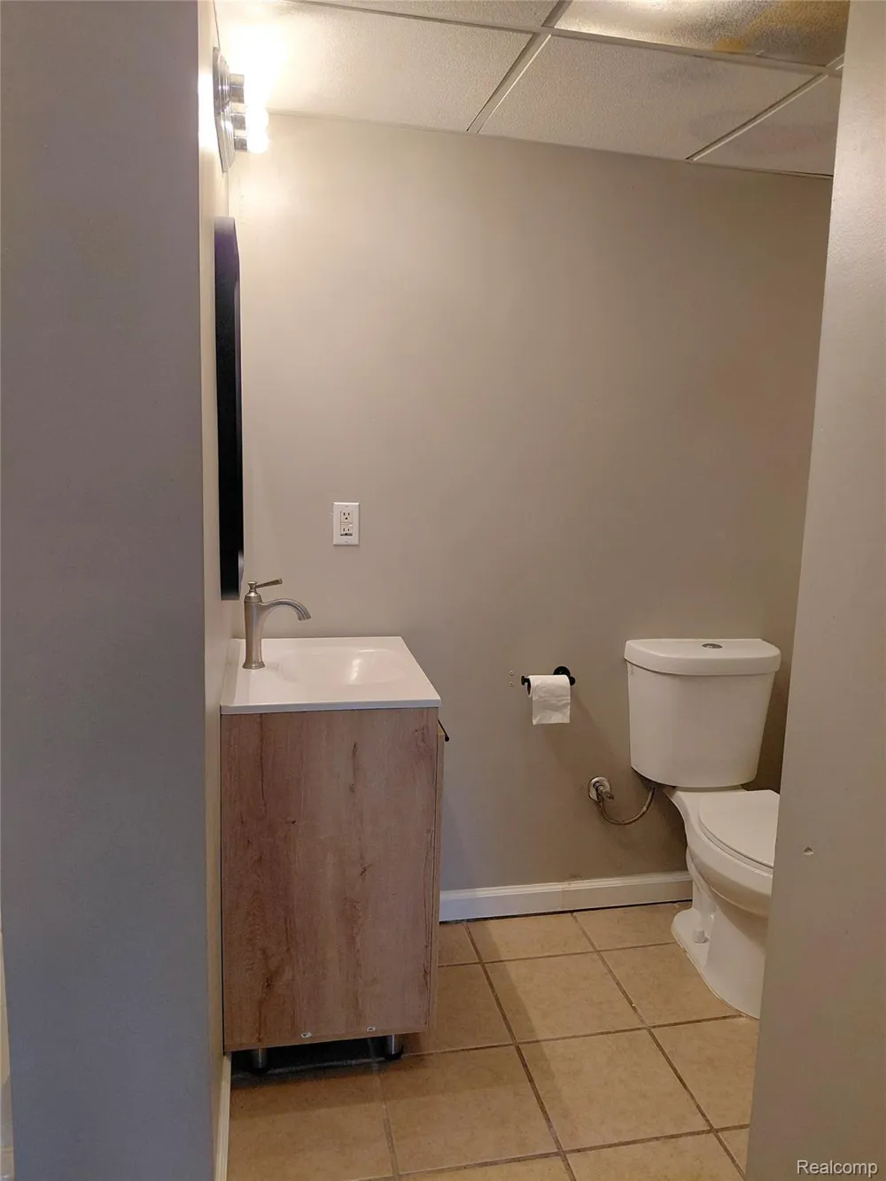 30933 Grandview Avenue Westland City, MI 48186