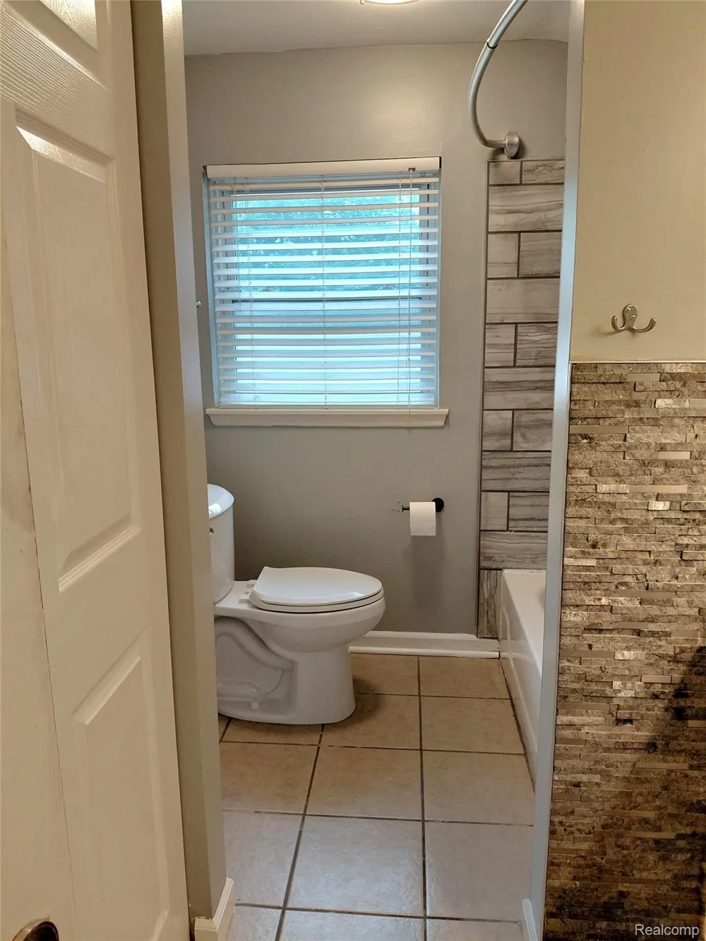 30933 Grandview Avenue Westland City, MI 48186