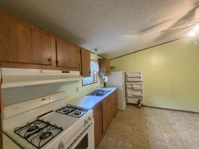 1505 E Van Buren Street Wilcox Township, MI 49349