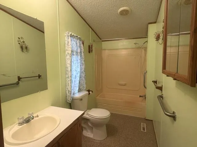 1505 E Van Buren Street Wilcox Township, MI 49349