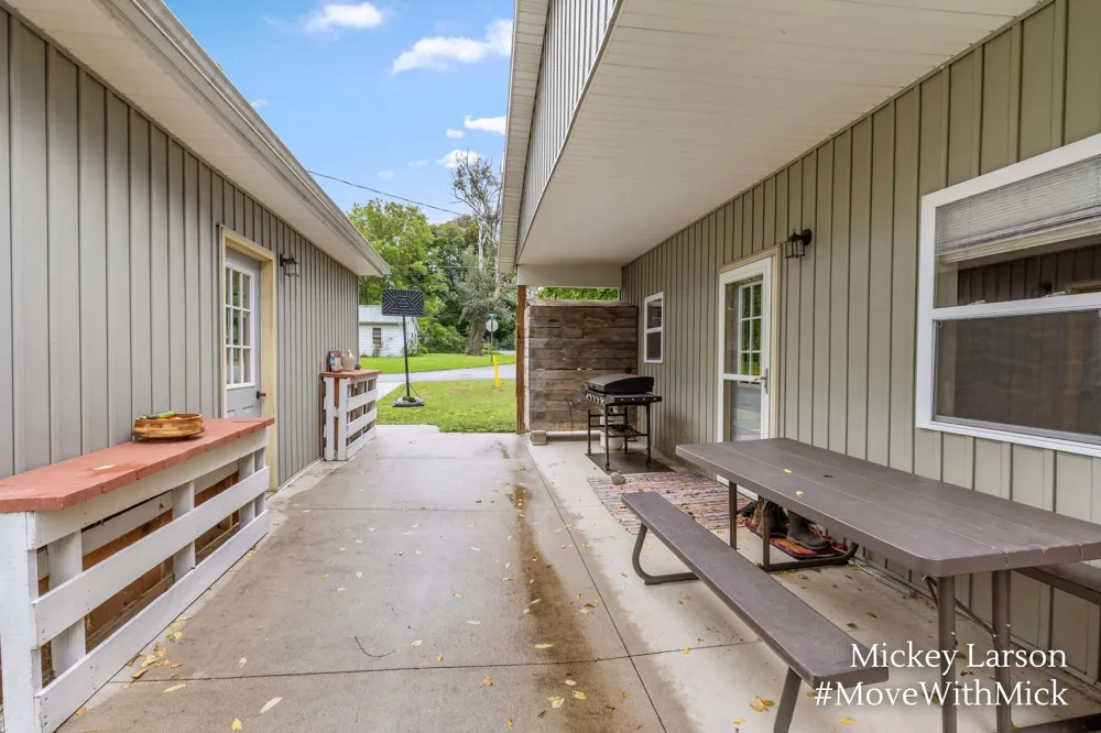 134 E 1st Street Stanton City, MI 48888