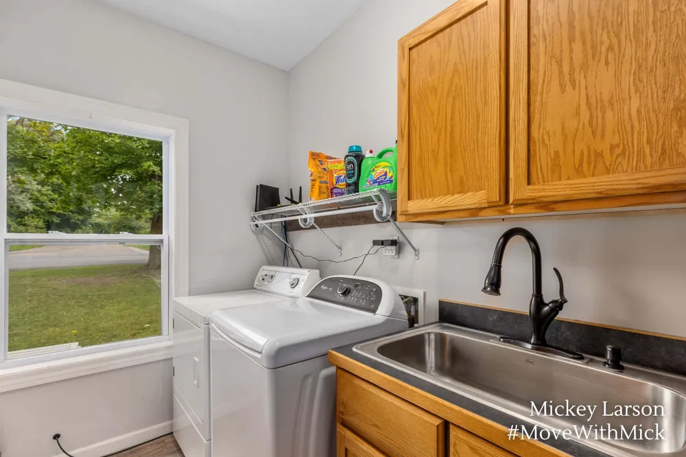 134 E 1st Street Stanton City, MI 48888