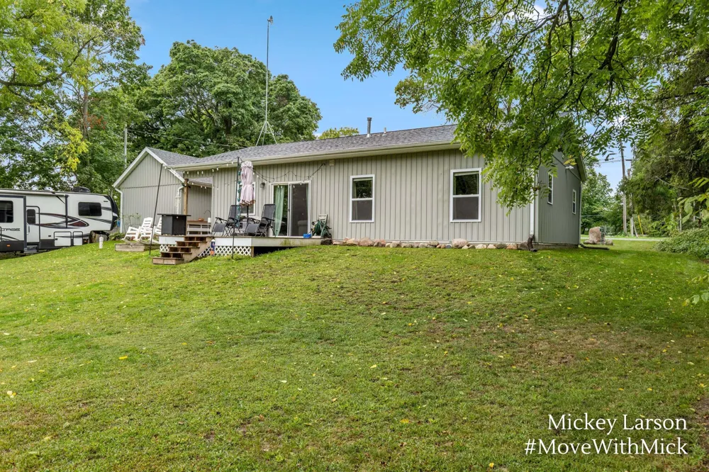 134 E 1st Street Stanton City, MI 48888