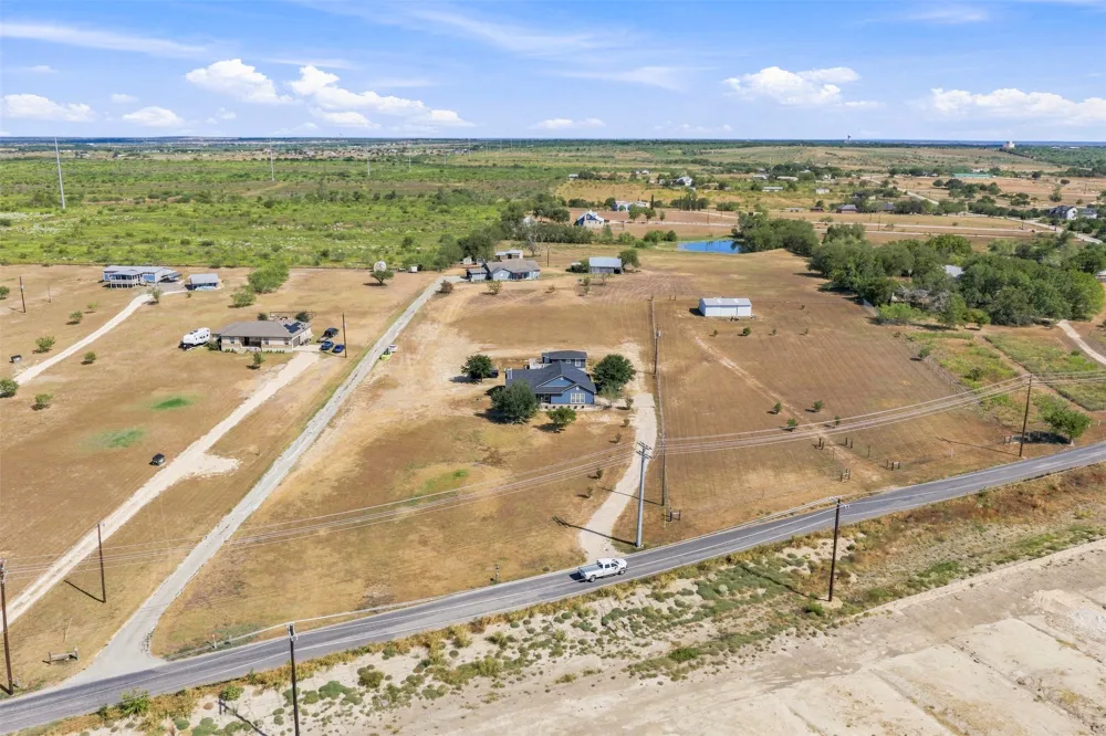 1620 S Turnersville Road Buda, TX 78610