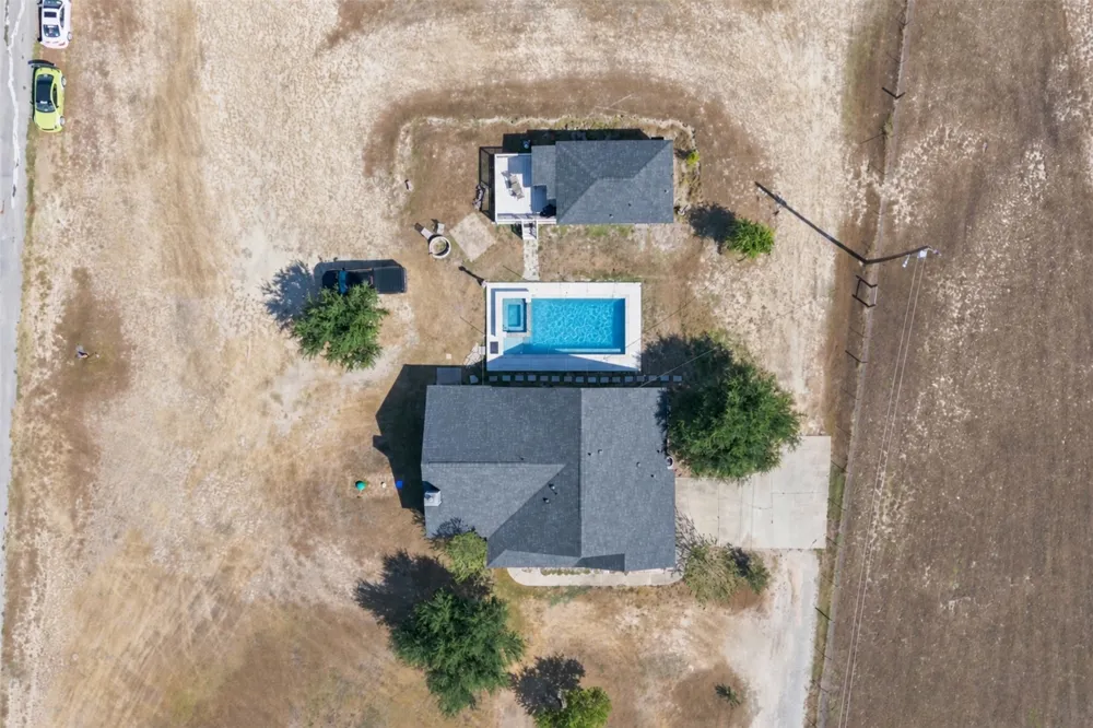 1620 S Turnersville Road Buda, TX 78610