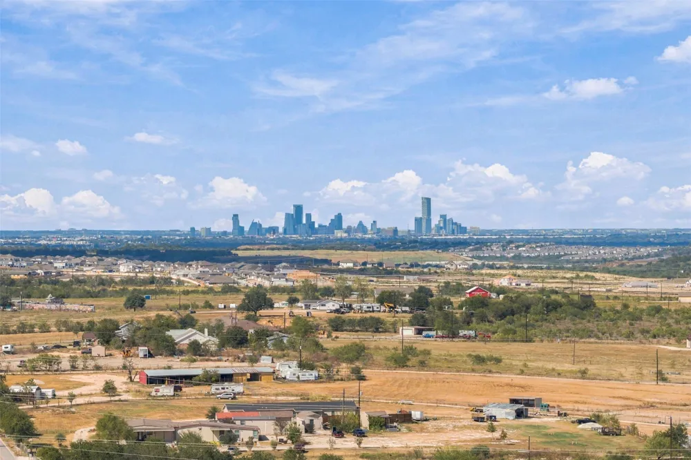 1620 S Turnersville Road Buda, TX 78610