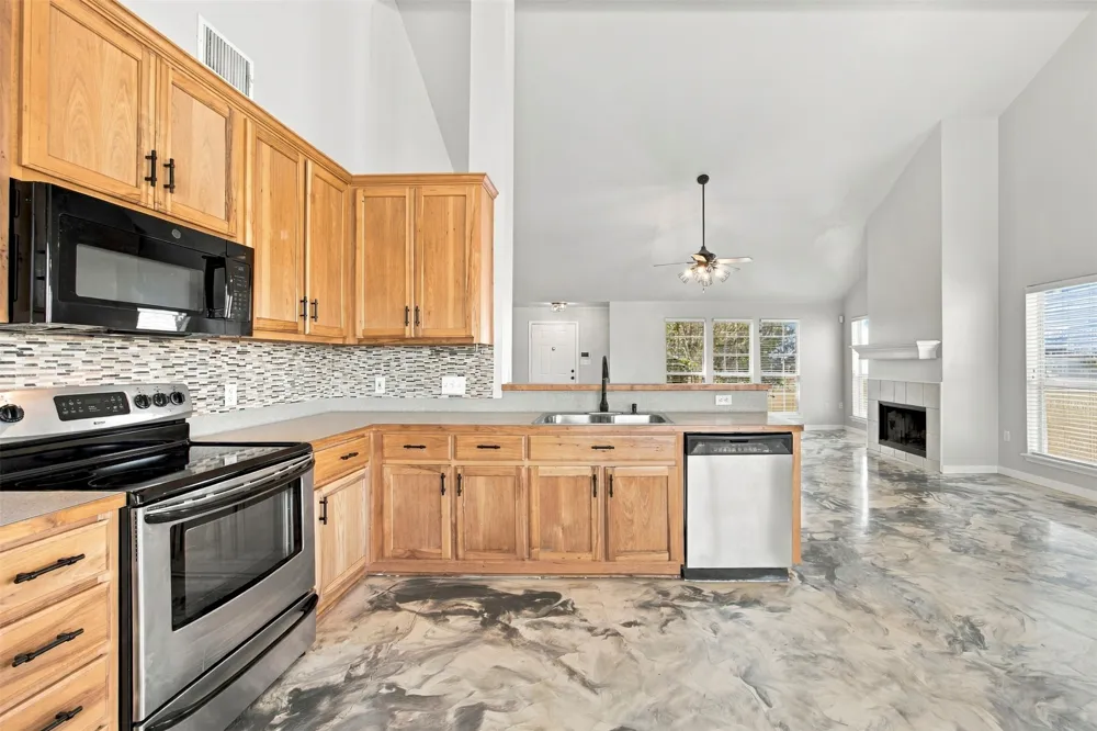 1620 S Turnersville Road Buda, TX 78610