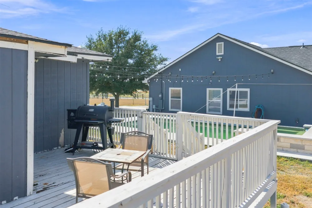 1620 S Turnersville Road Buda, TX 78610