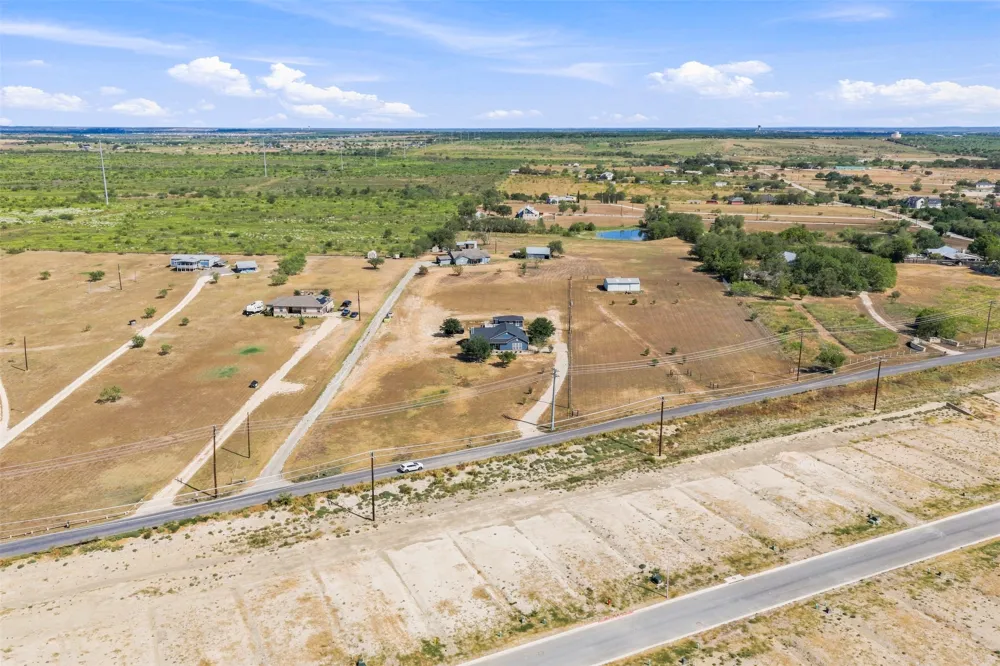 1620 S Turnersville Road Buda, TX 78610