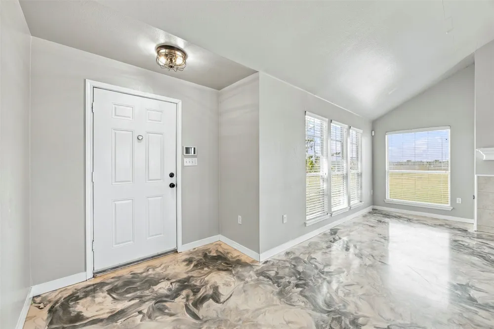 1620 S Turnersville Road Buda, TX 78610