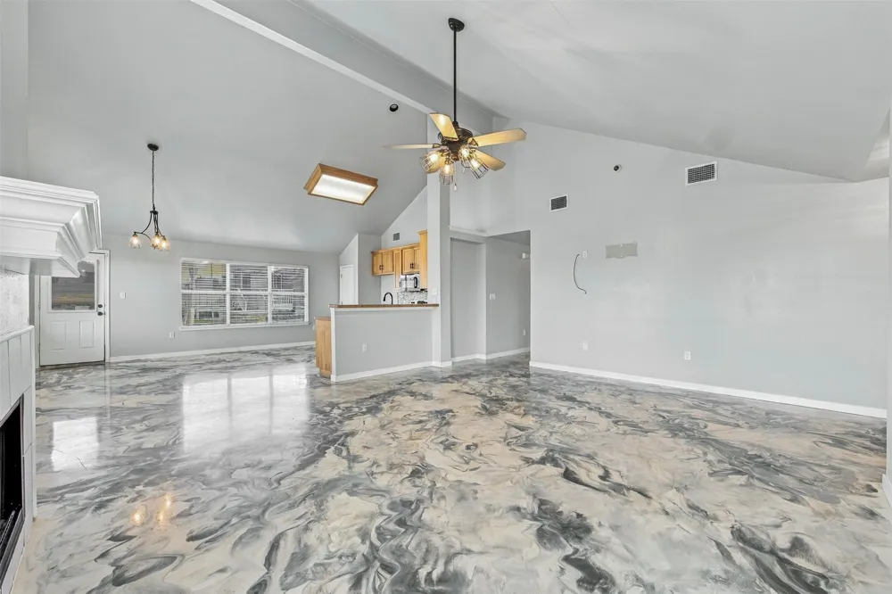 1620 S Turnersville Road Buda, TX 78610