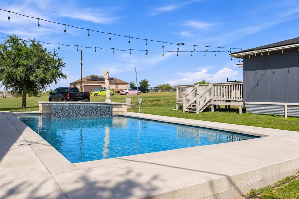 1620 S Turnersville Road Buda, TX 78610