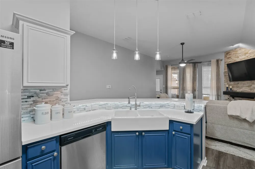 307 Trailwood Drive Allen, TX 75002