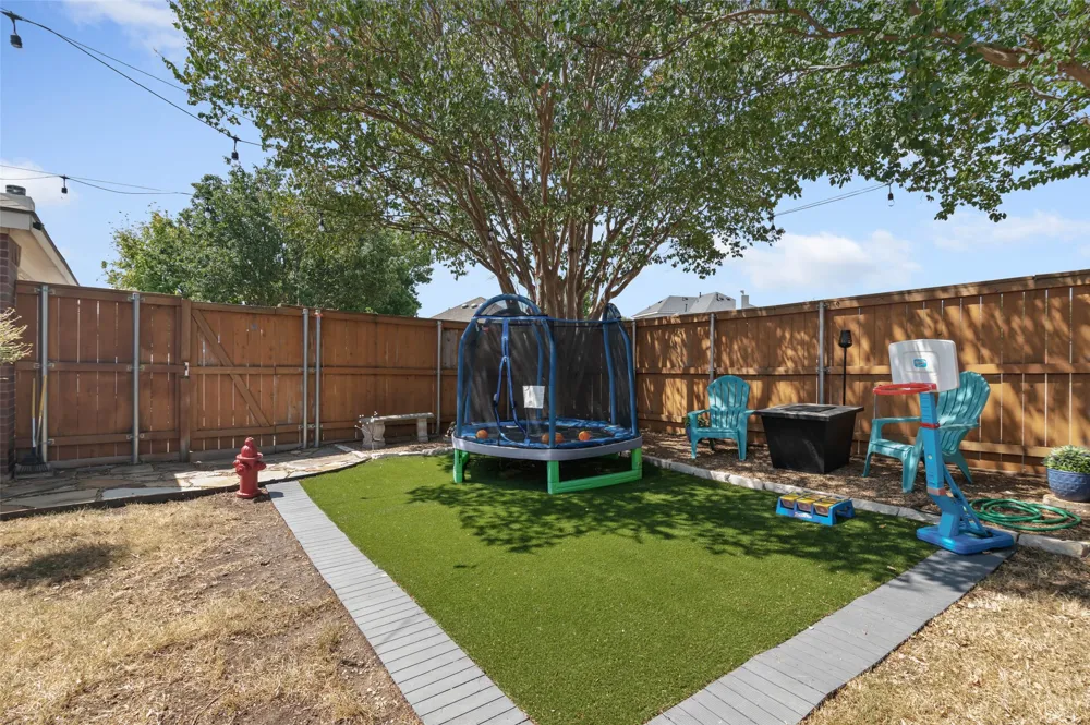 307 Trailwood Drive Allen, TX 75002