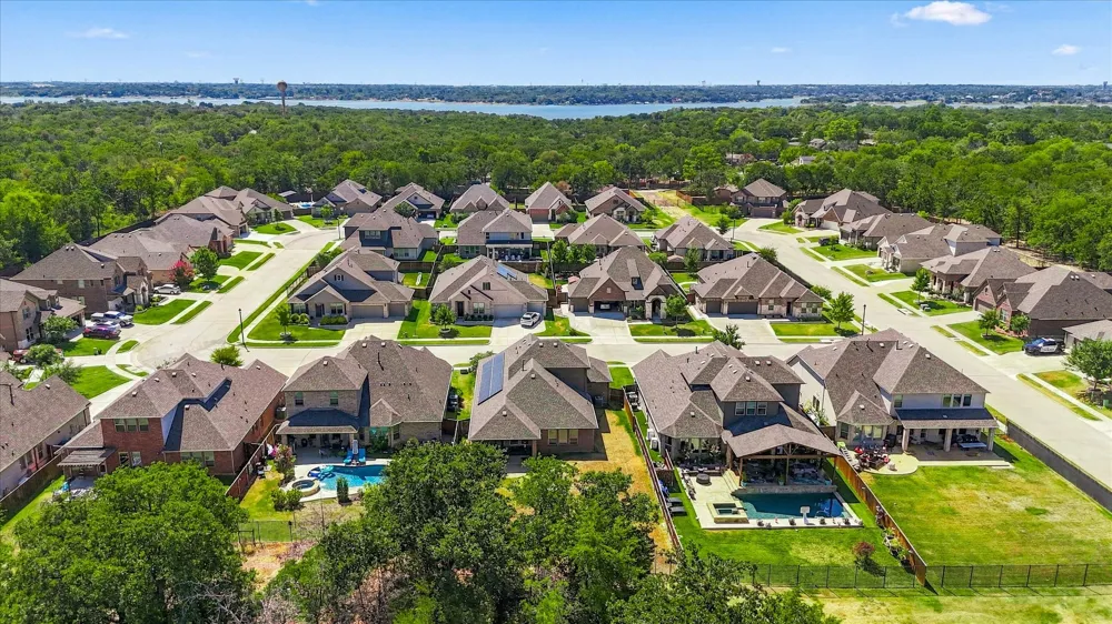 305 Kellan Court Hickory Creek, TX 75065