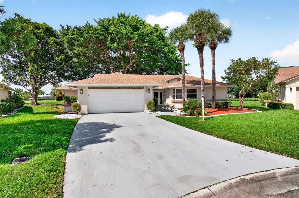 5642 FOREST OAKS TERRACE Delray Beach, FL 33484