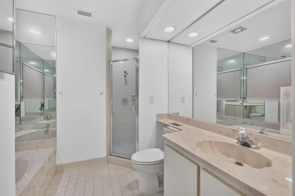5642 FOREST OAKS TERRACE Delray Beach, FL 33484