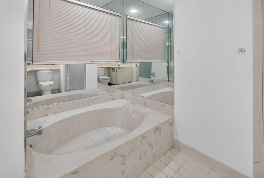 5642 FOREST OAKS TERRACE Delray Beach, FL 33484