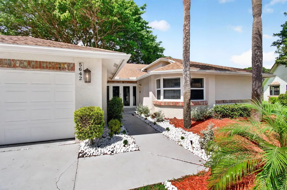 5642 FOREST OAKS TERRACE Delray Beach, FL 33484