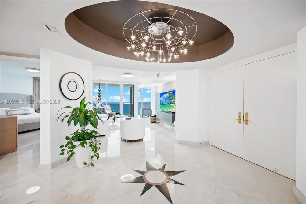 19111 Collins Ave #2207 Sunny Isles Beach, FL 33160