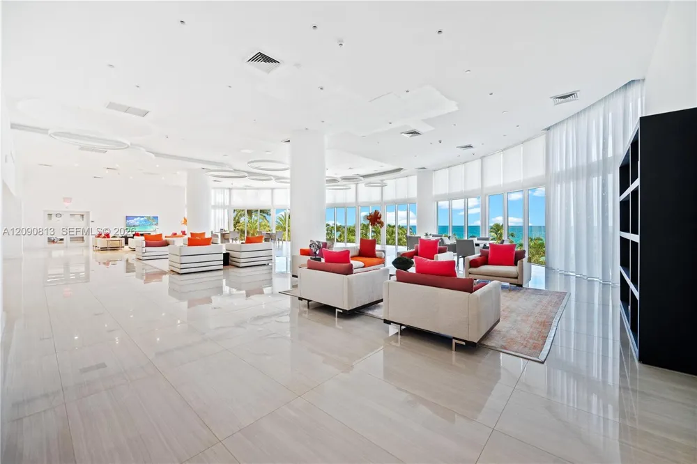 19111 Collins Ave #2207 Sunny Isles Beach, FL 33160