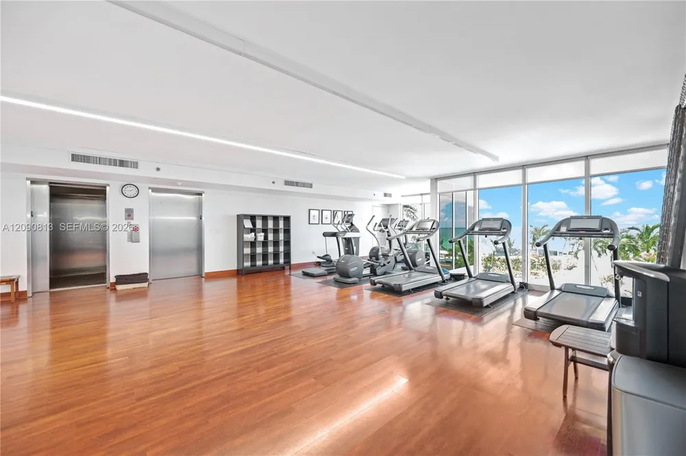 19111 Collins Ave #2207 Sunny Isles Beach, FL 33160