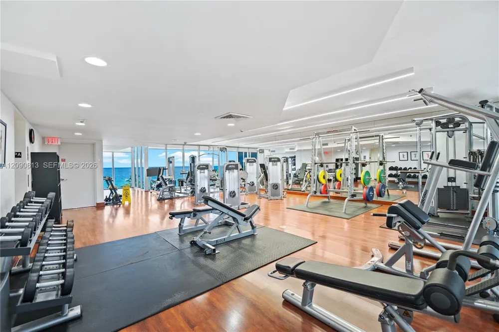19111 Collins Ave #2207 Sunny Isles Beach, FL 33160