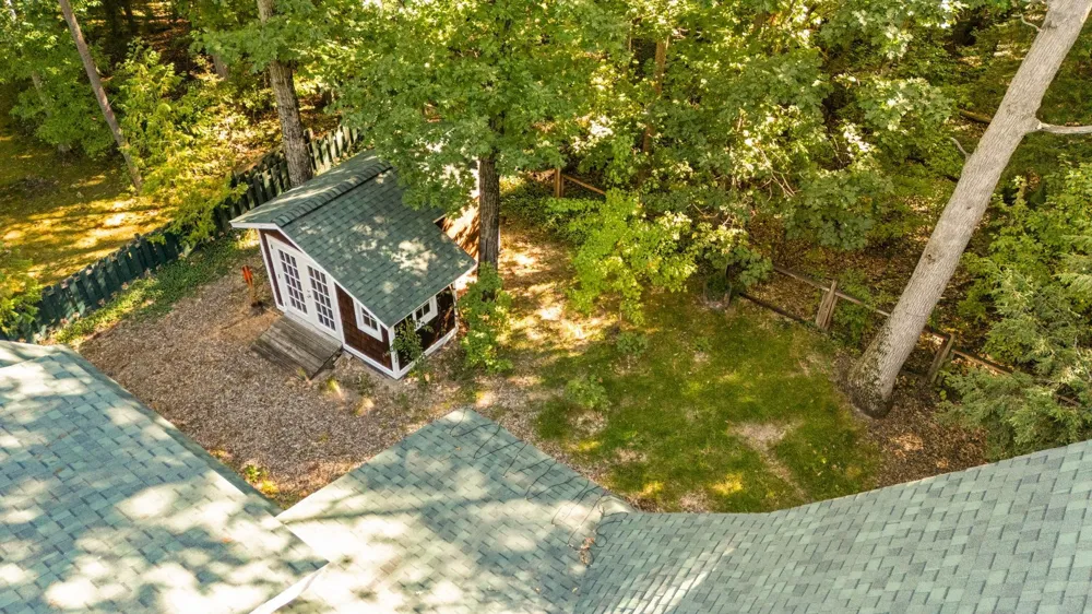 7380 Deepwater Point Acme Township, MI 49690