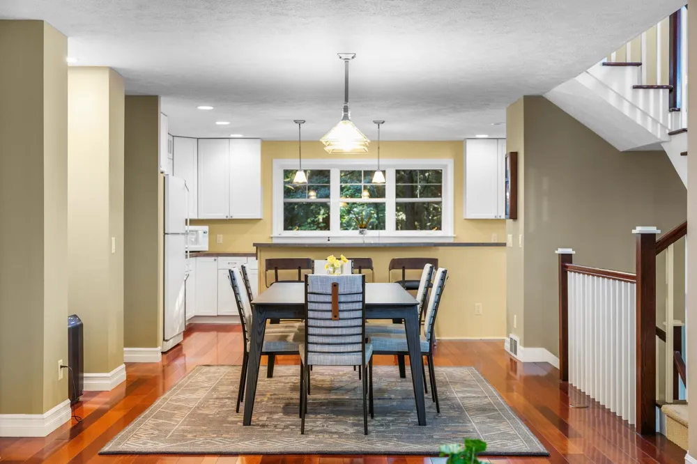 7380 Deepwater Point Acme Township, MI 49690