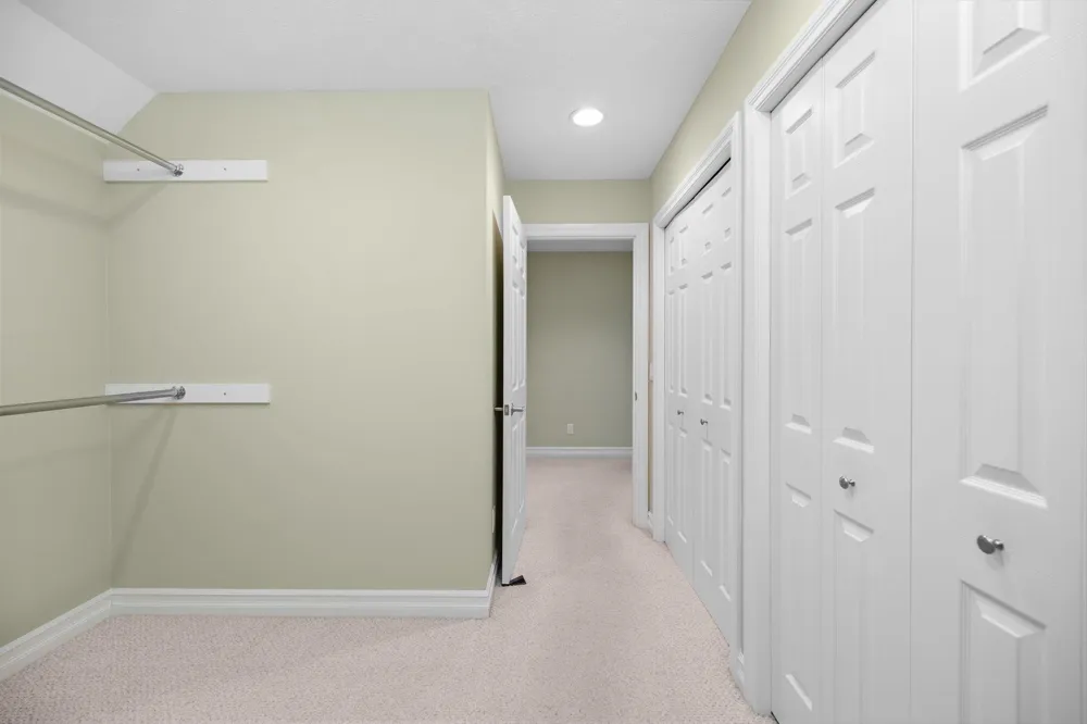 7380 Deepwater Point Acme Township, MI 49690