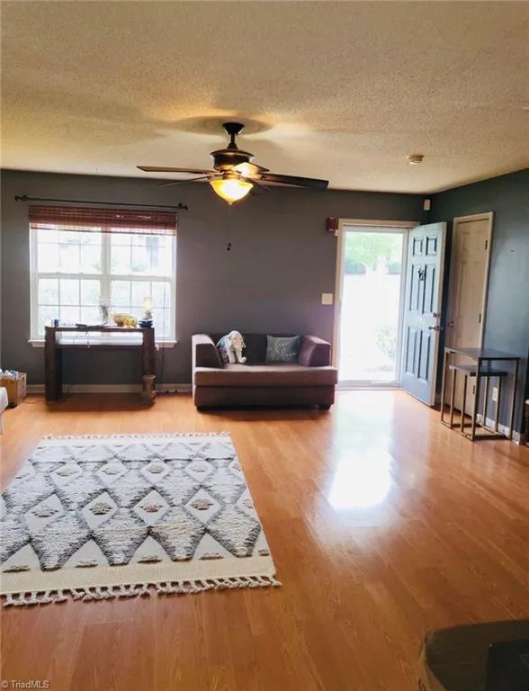 1708 Fern Hill Drive Greensboro, NC 27405
