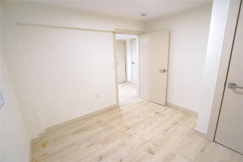 535 14TH AVENUE S #4 St Petersburg, FL 33701
