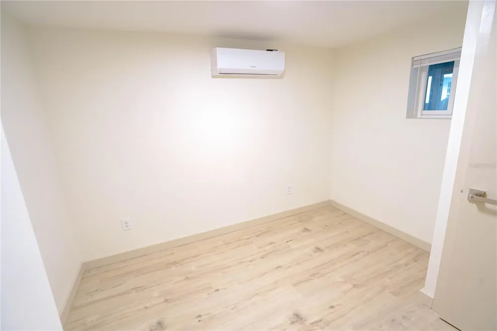 535 14TH AVENUE S #4 St Petersburg, FL 33701